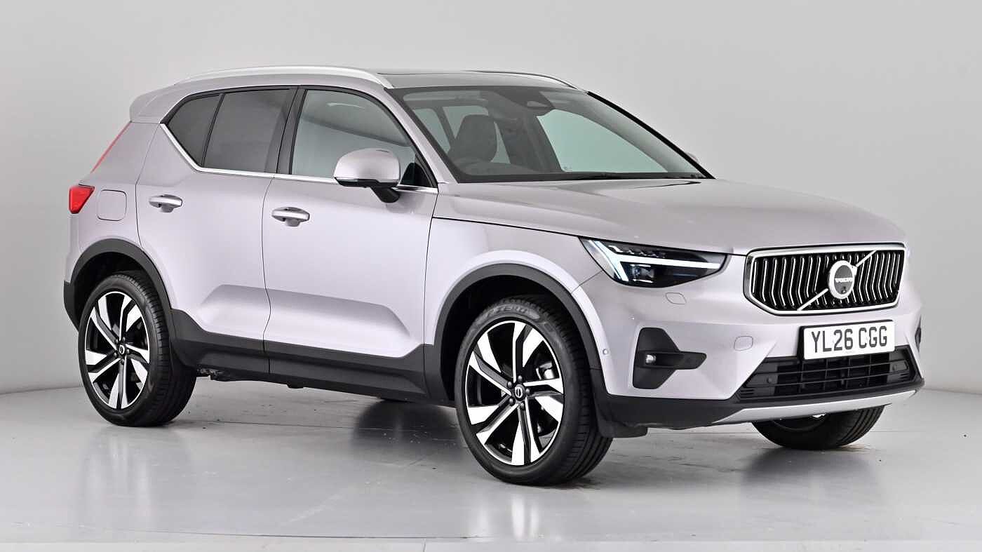 Main listing image - Volvo XC40