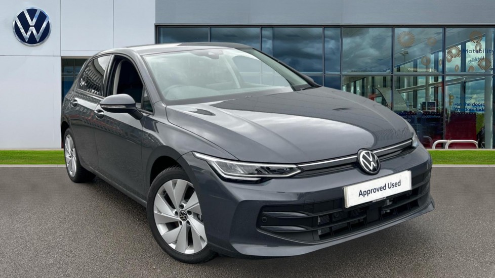 Main listing image - Volkswagen Golf