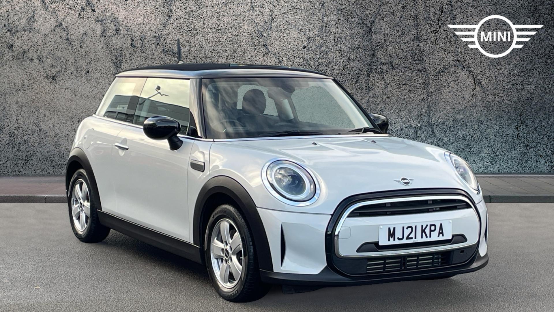 Main listing image - MINI Hatchback