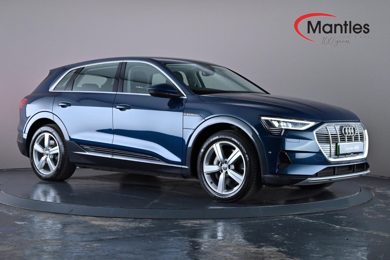 Main listing image - Audi e-tron