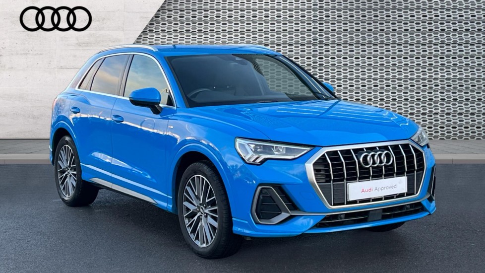 Main listing image - Audi Q3