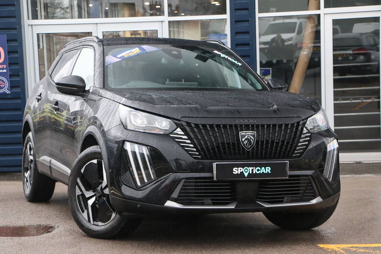 Main listing image - Peugeot 2008