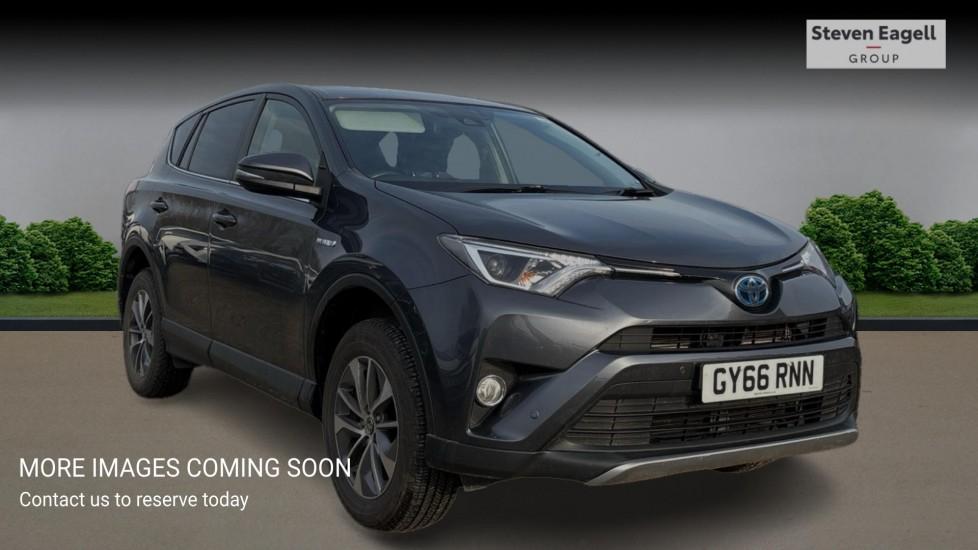 Main listing image - Toyota RAV4