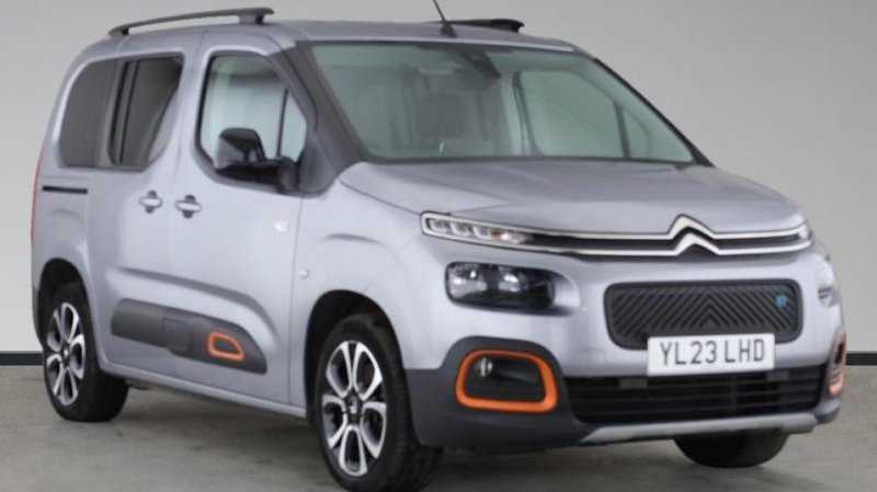 Main listing image - Citroen e-Berlingo