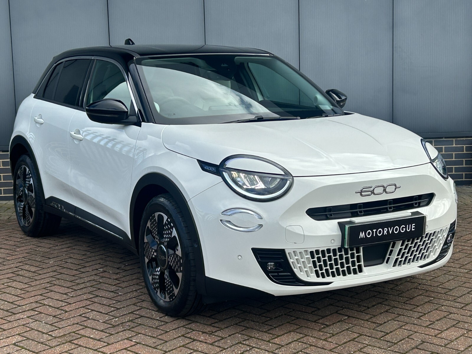 Main listing image - Fiat 600