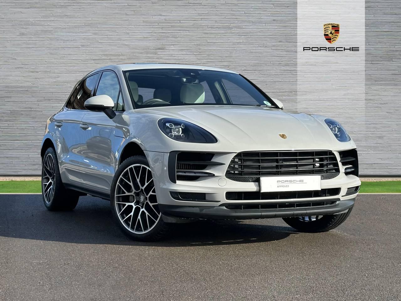 Main listing image - Porsche Macan