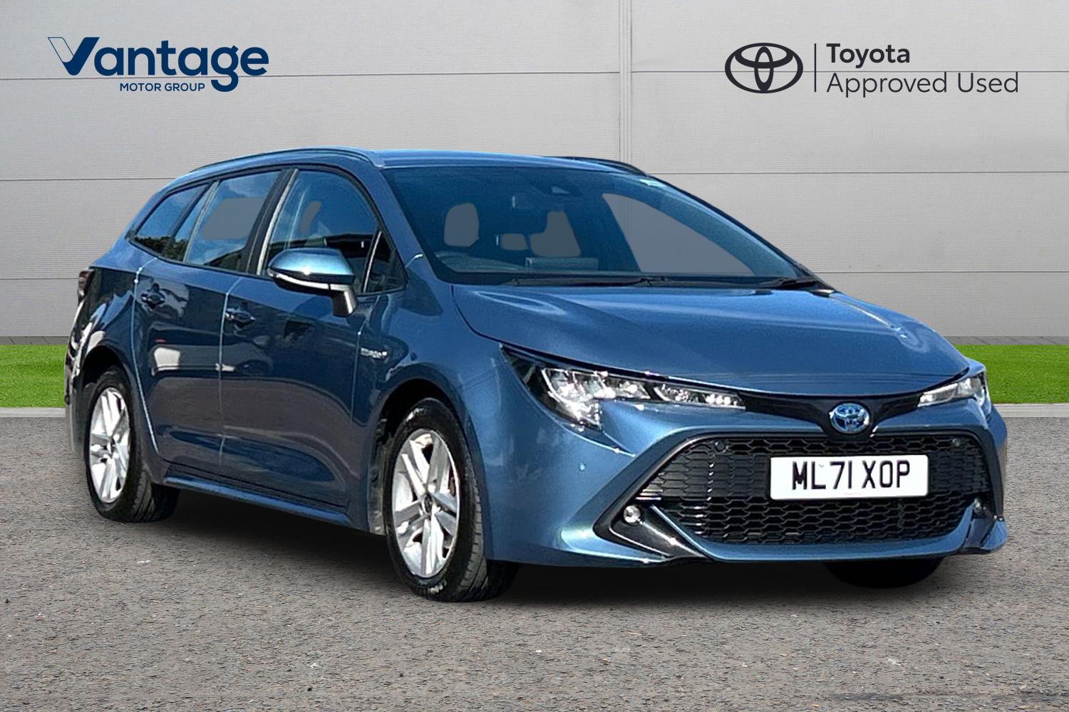 Main listing image - Toyota Corolla