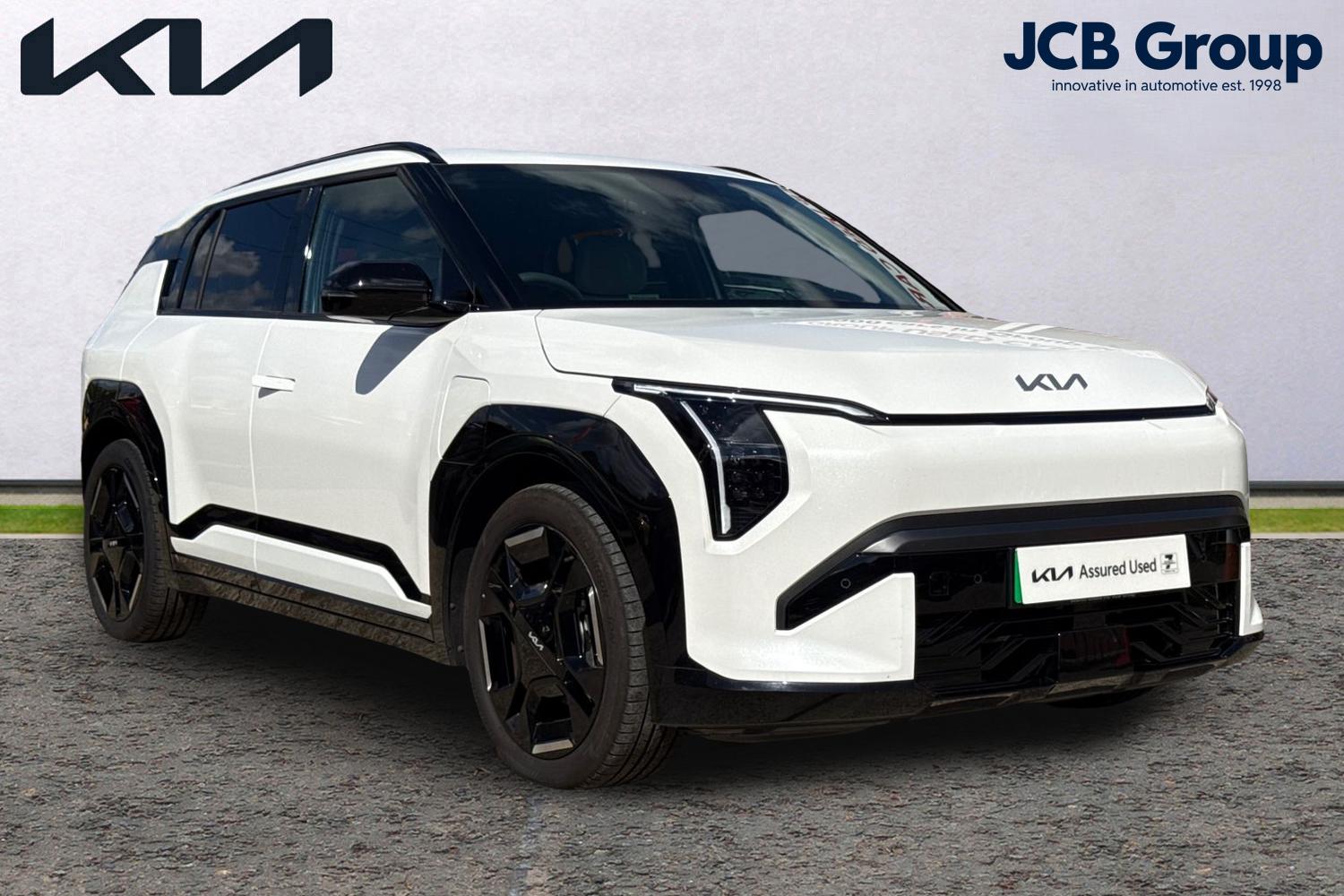 Main listing image - Kia EV3