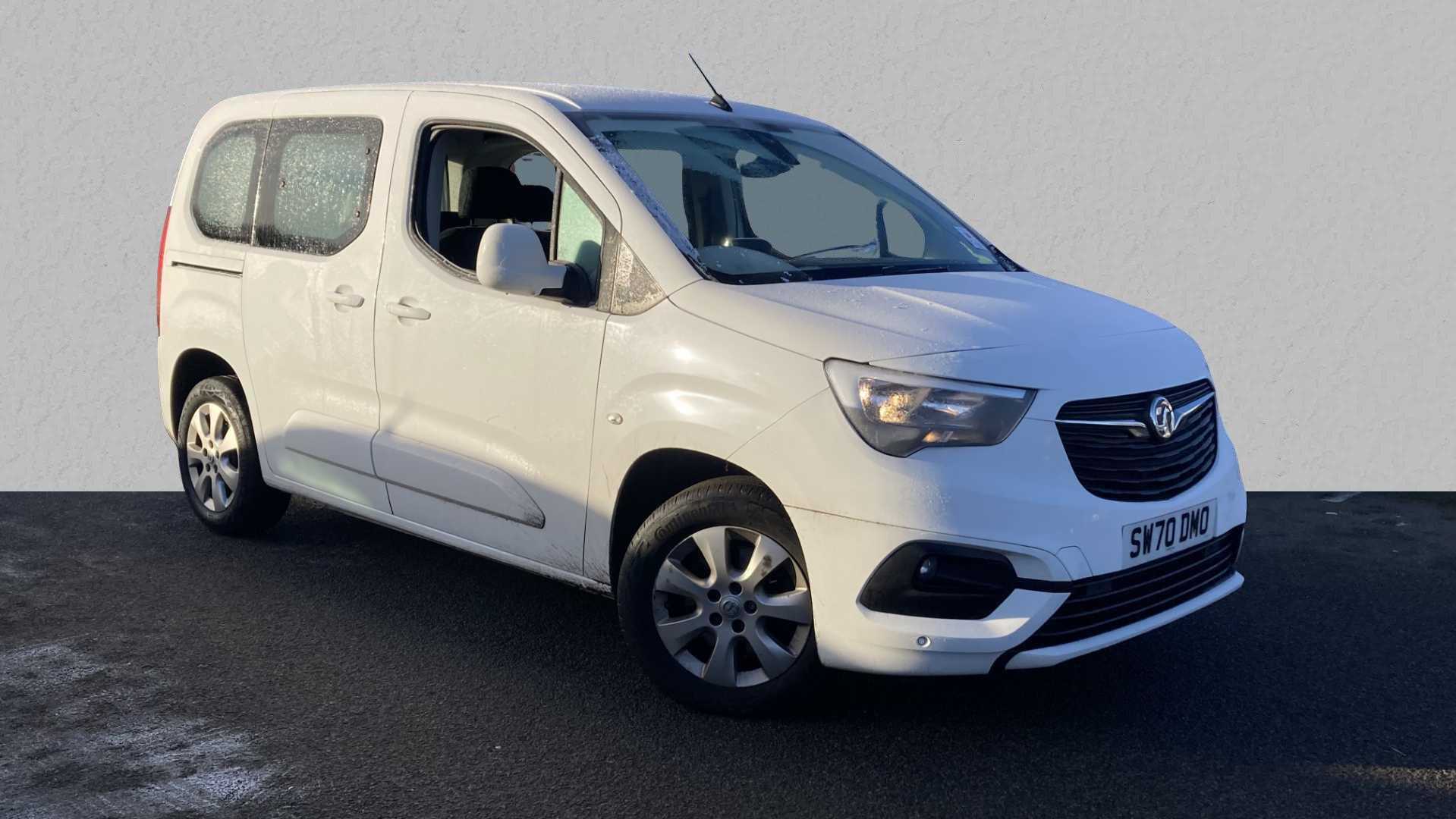 Main listing image - Vauxhall Combo Life