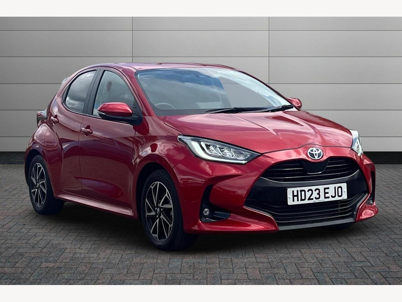 Main listing image - Toyota Yaris