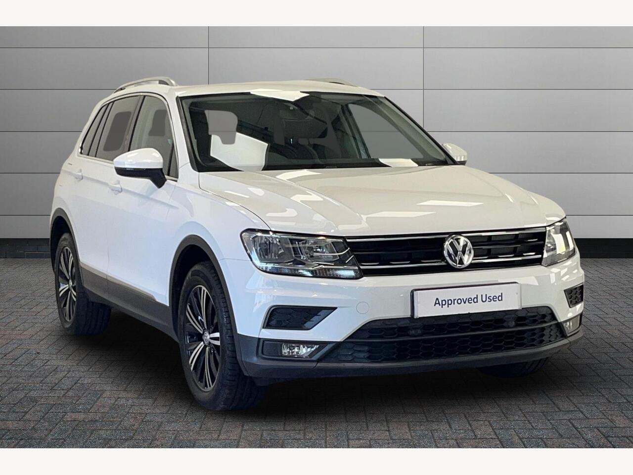 Main listing image - Volkswagen Tiguan