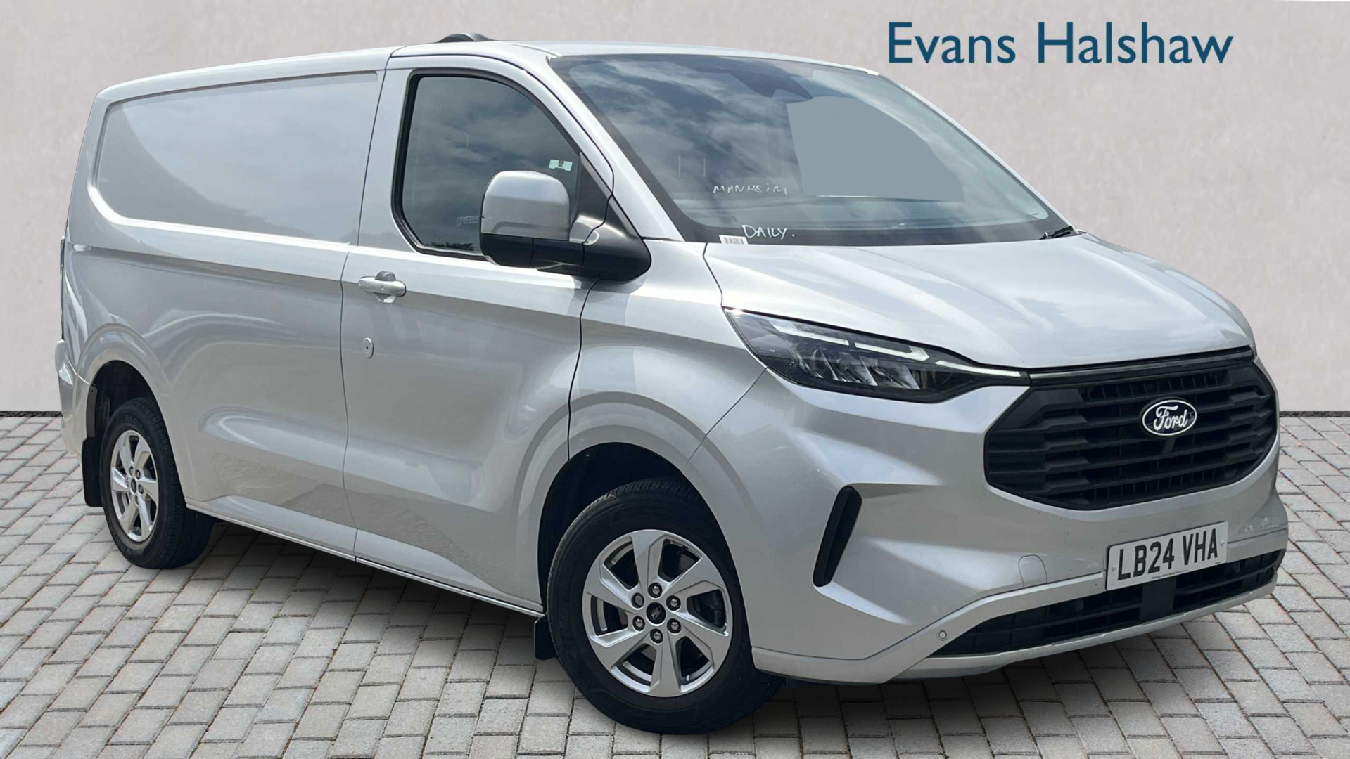 Main listing image - Ford Transit Custom