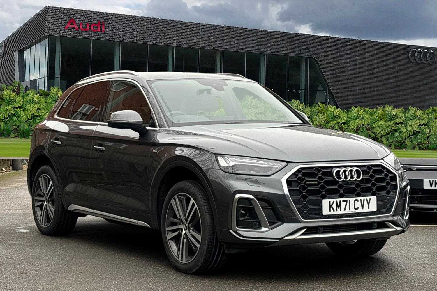 Main listing image - Audi Q5