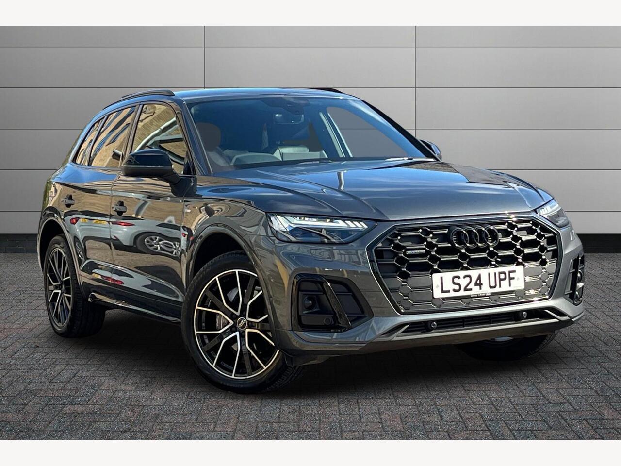 Main listing image - Audi Q5