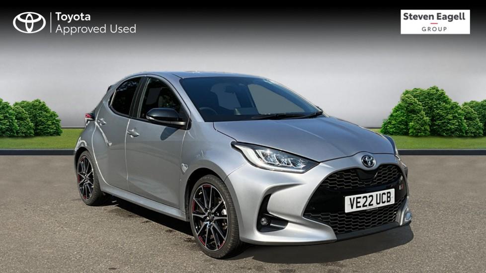 Main listing image - Toyota Yaris