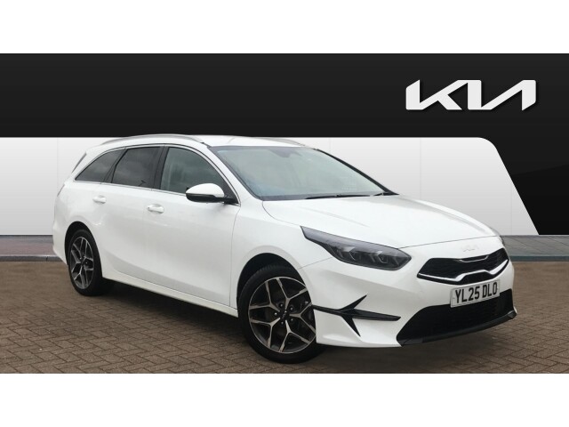 Main listing image - Kia Ceed SW