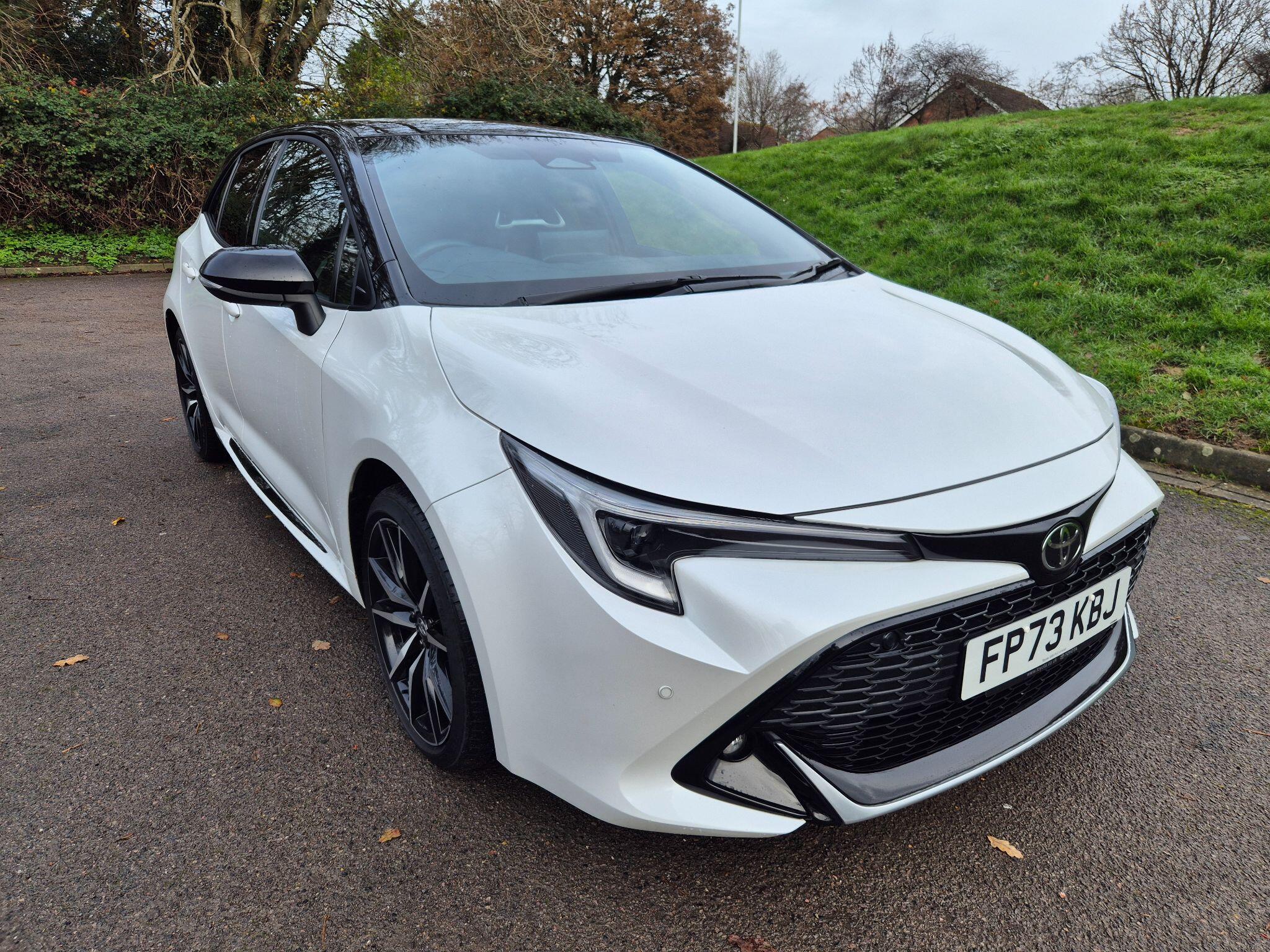 Main listing image - Toyota Corolla