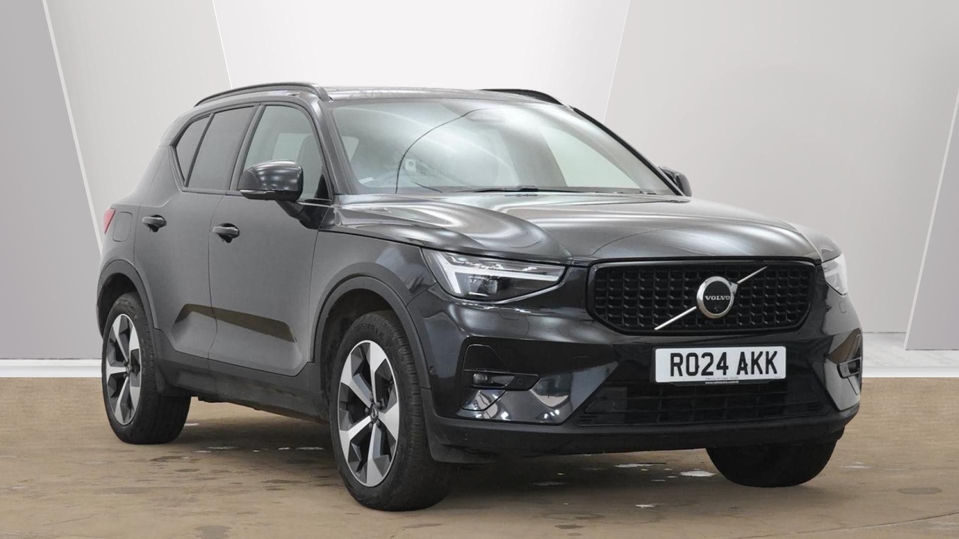 Main listing image - Volvo XC40