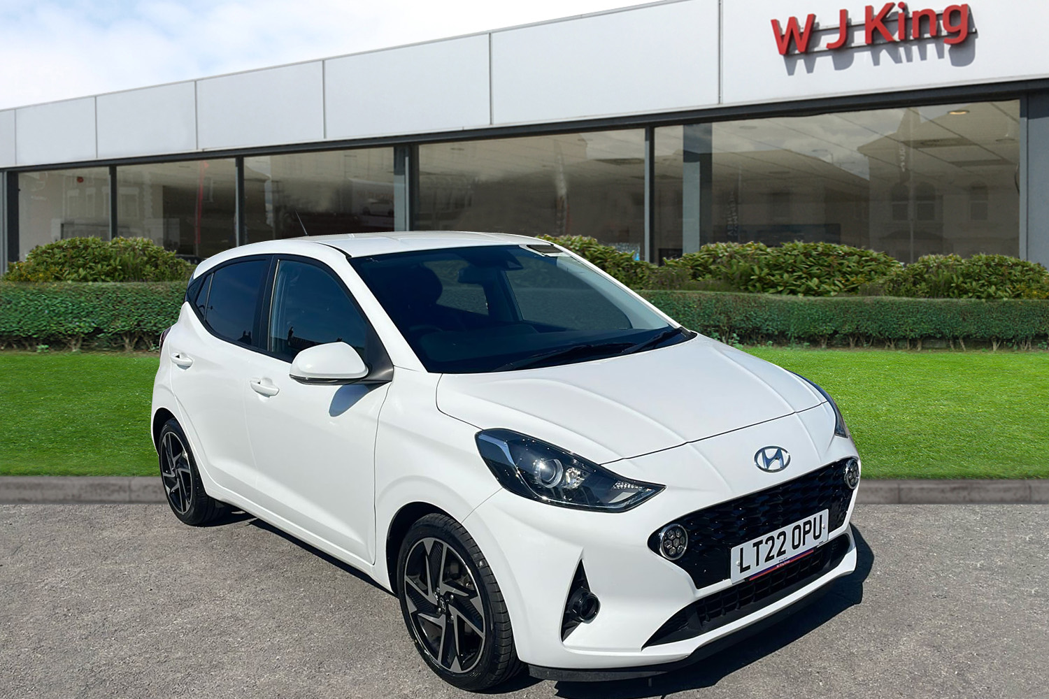 Main listing image - Hyundai i10
