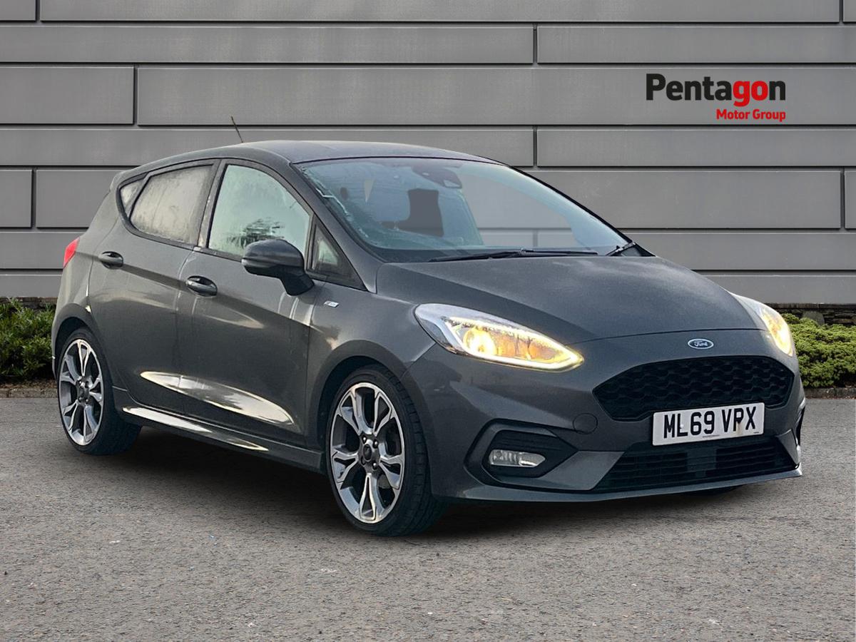 Main listing image - Ford Fiesta