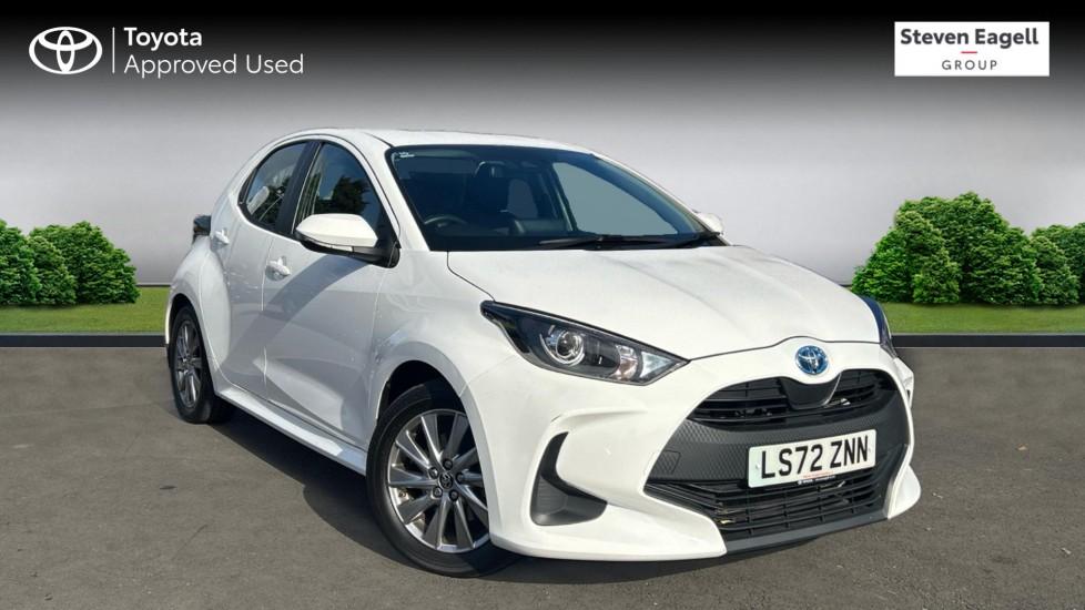 Main listing image - Toyota Yaris