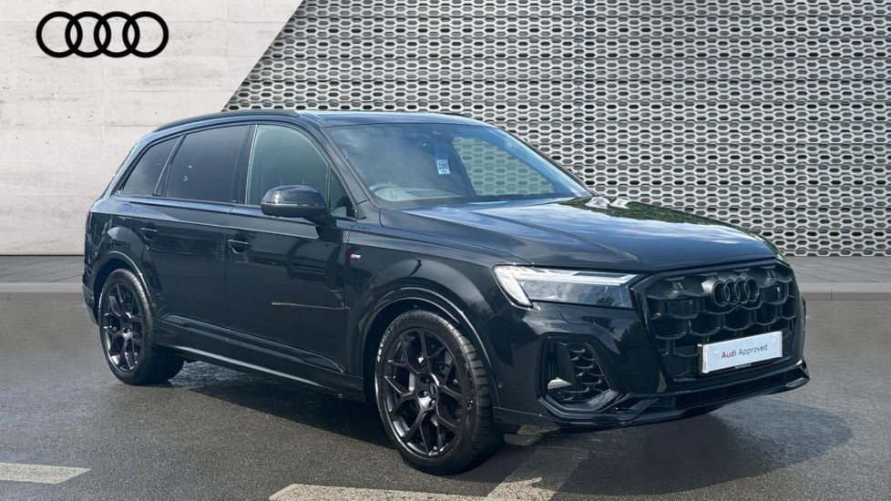 Main listing image - Audi Q7