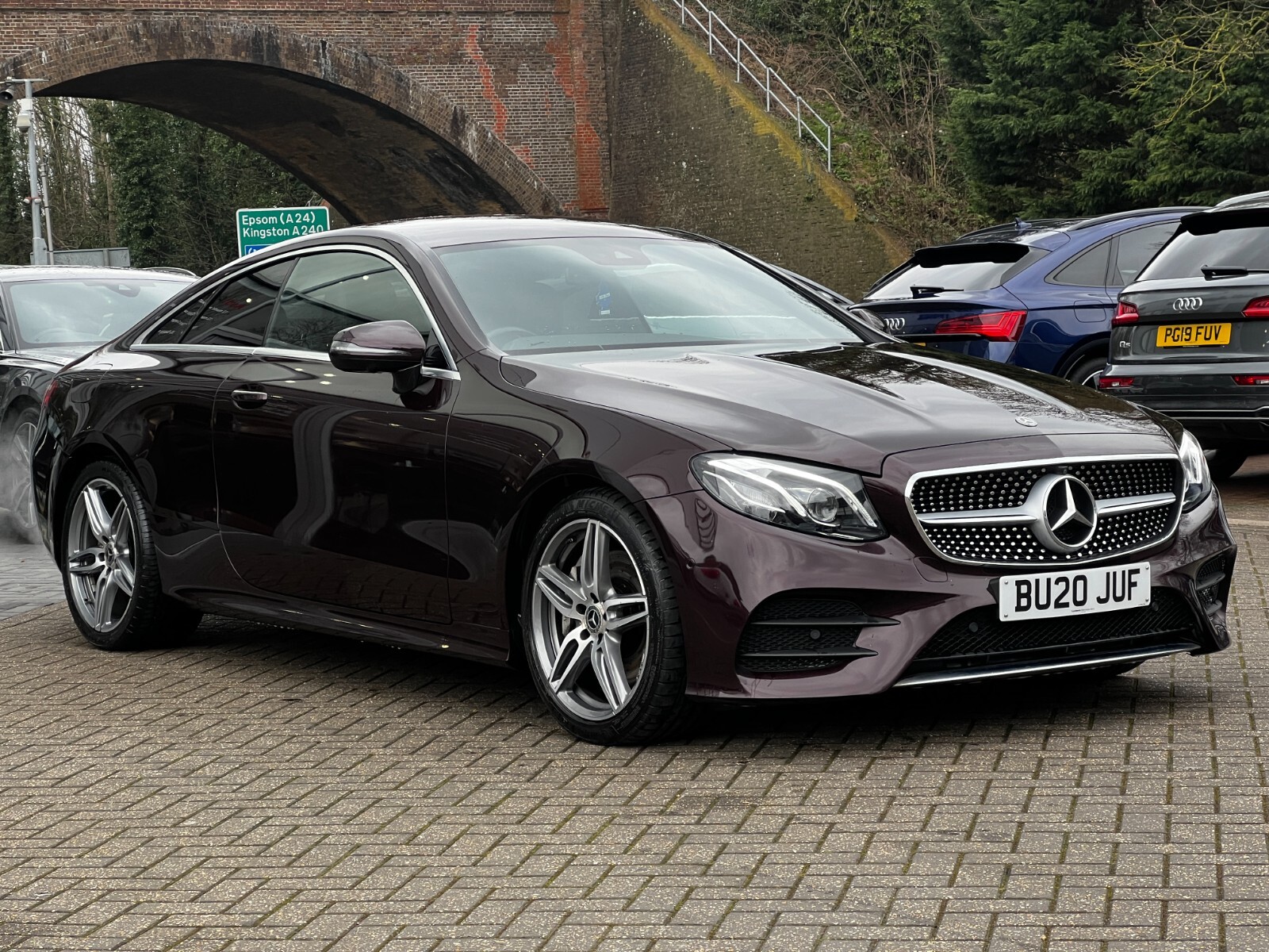 Main listing image - Mercedes-Benz E-Class Coupe