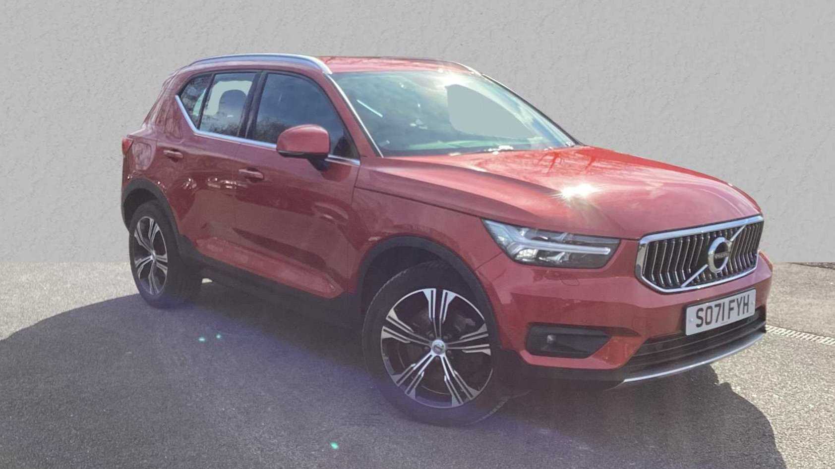 Main listing image - Volvo XC40 Recharge