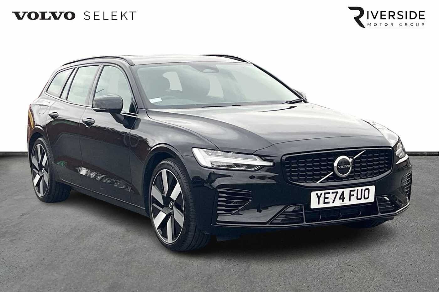 Main listing image - Volvo V60