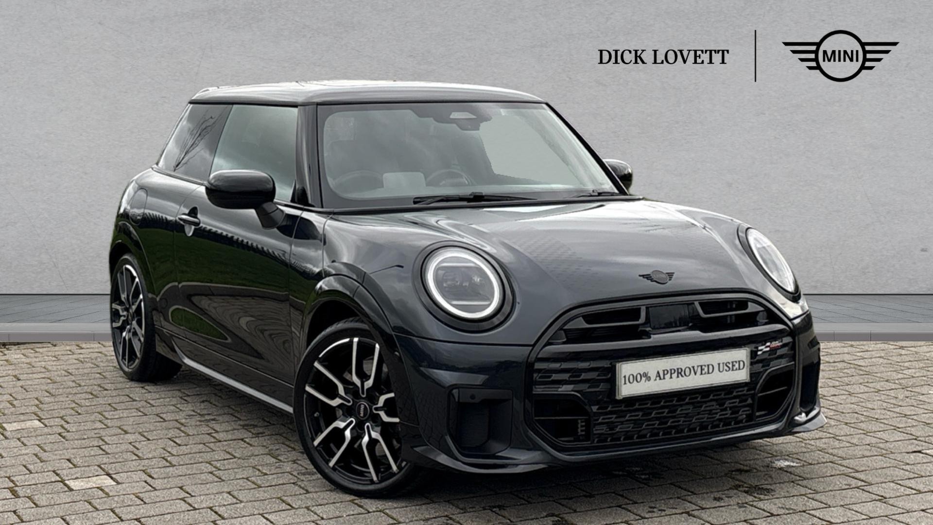 Main listing image - MINI Hatchback