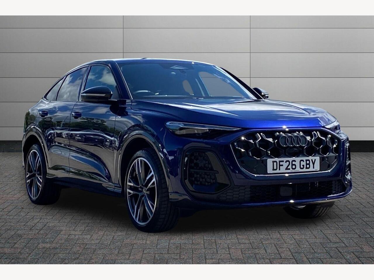 Main listing image - Audi Q5