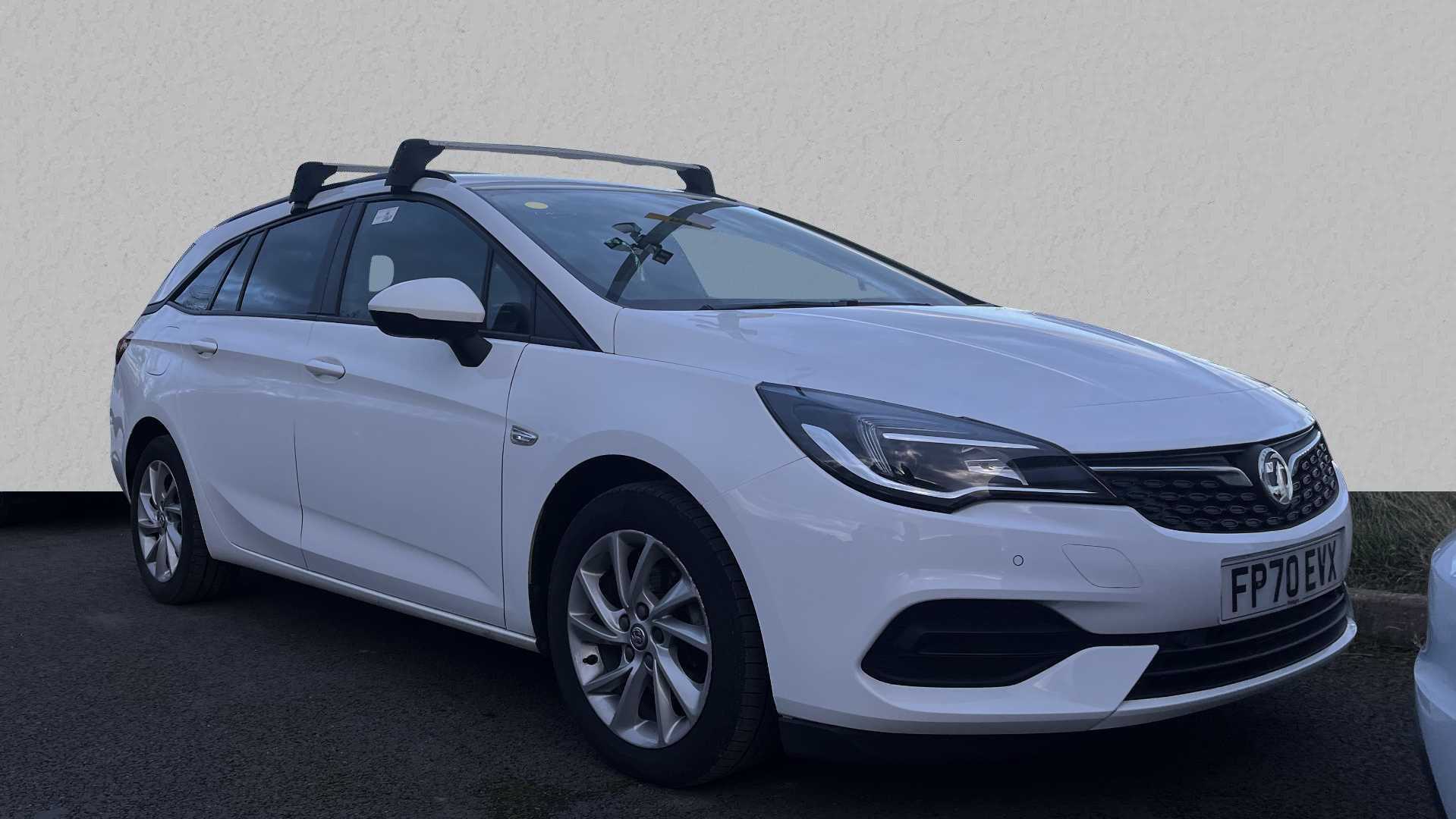 Main listing image - Vauxhall Astra Sports Tourer