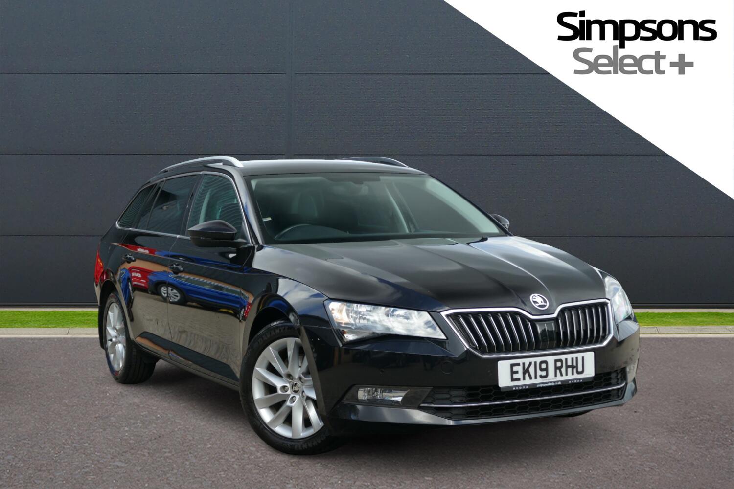 Main listing image - Skoda Superb