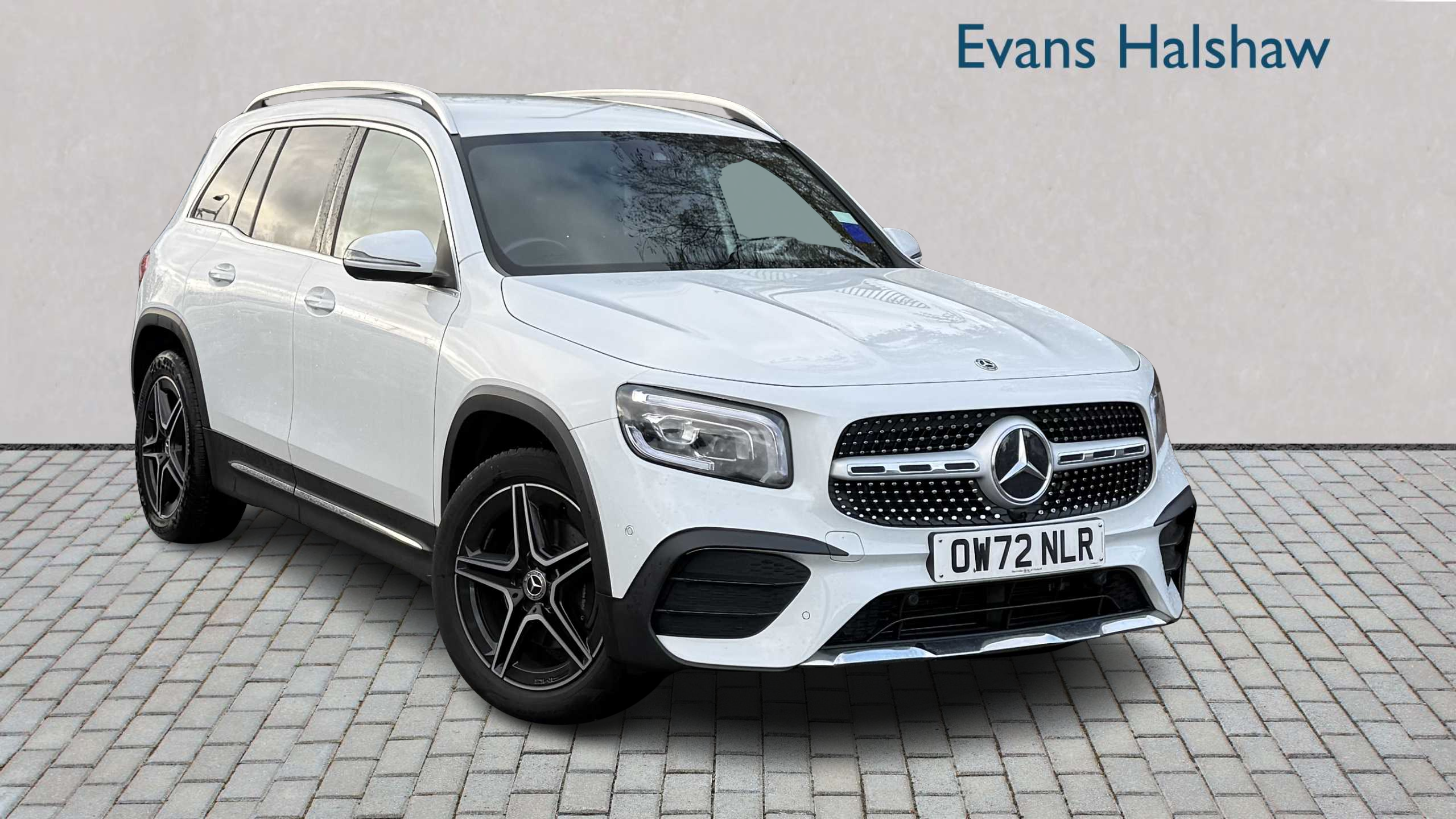 Main listing image - Mercedes-Benz GLB