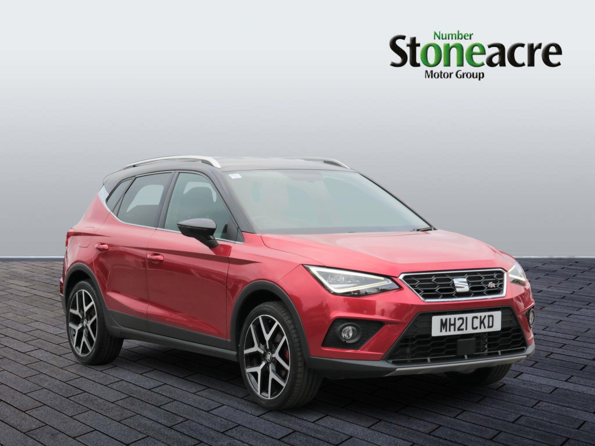 Main listing image - SEAT Arona