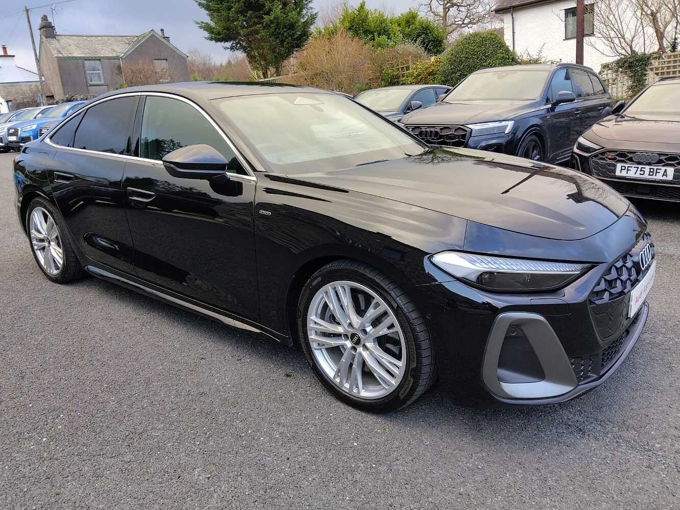 Main listing image - Audi A5