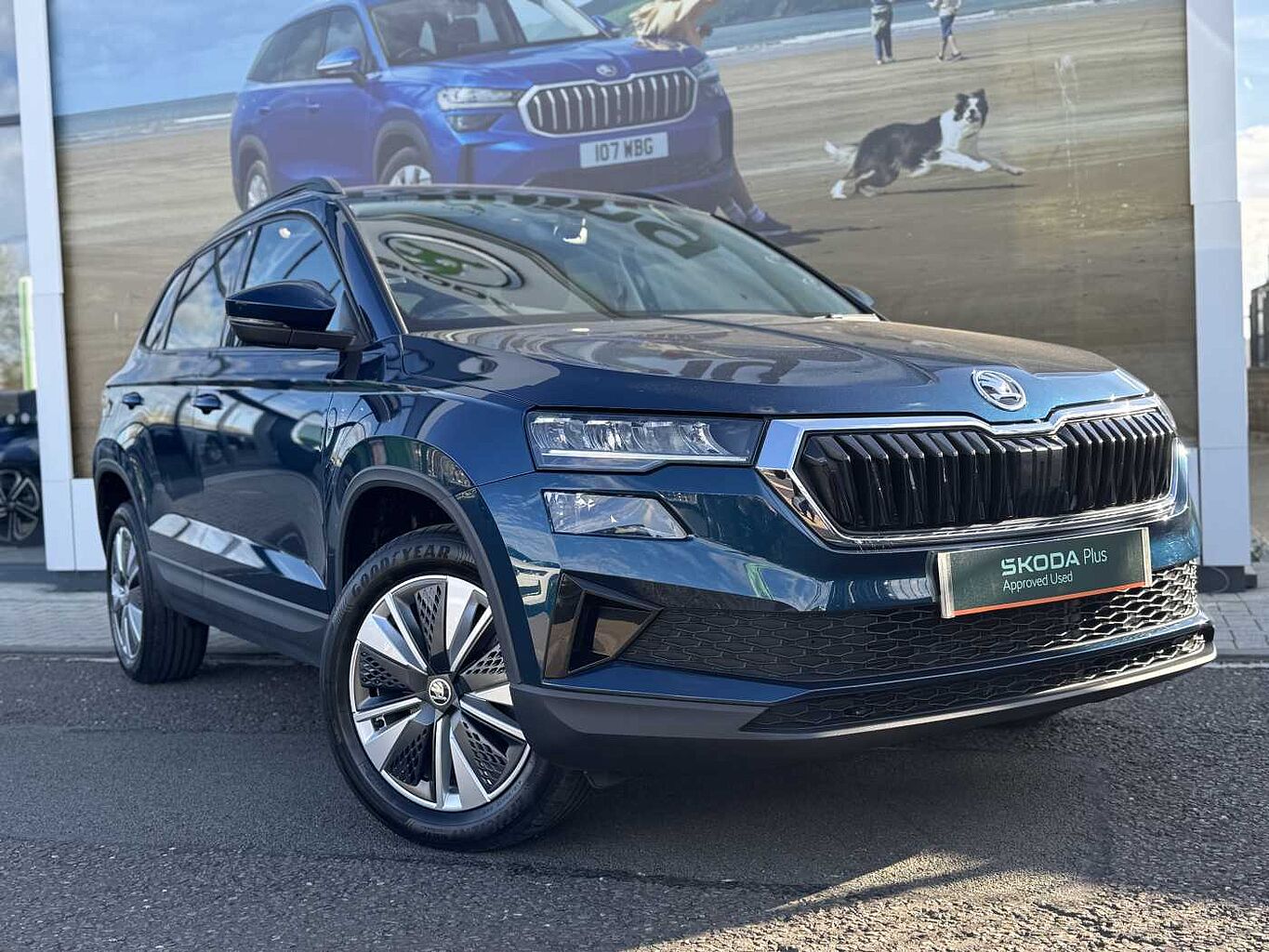 Main listing image - Skoda Karoq