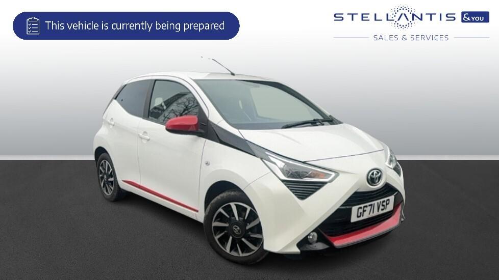 Main listing image - Toyota Aygo