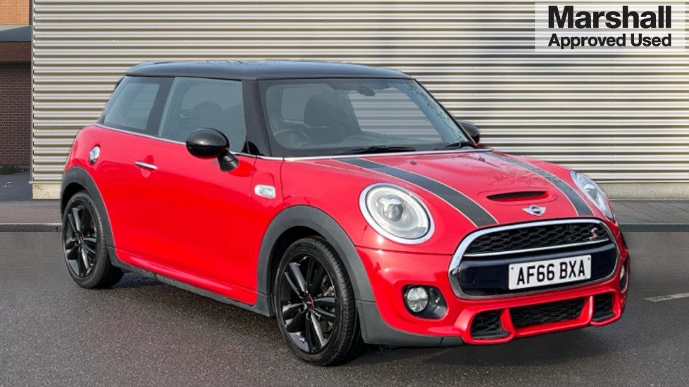 Main listing image - MINI Hatchback