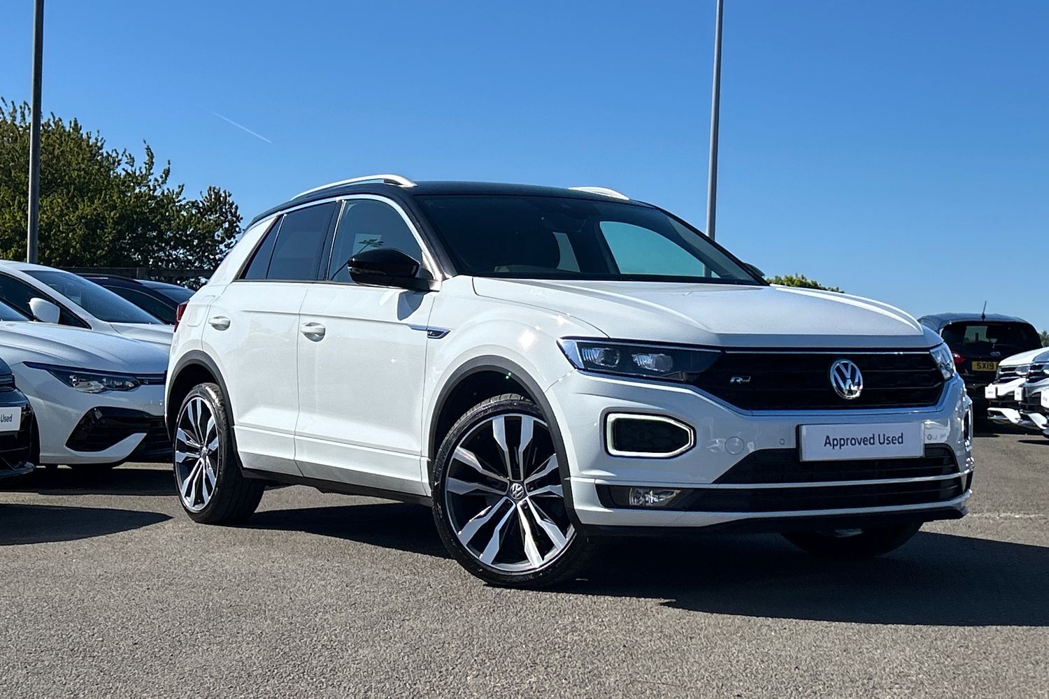 Main listing image - Volkswagen T-Roc