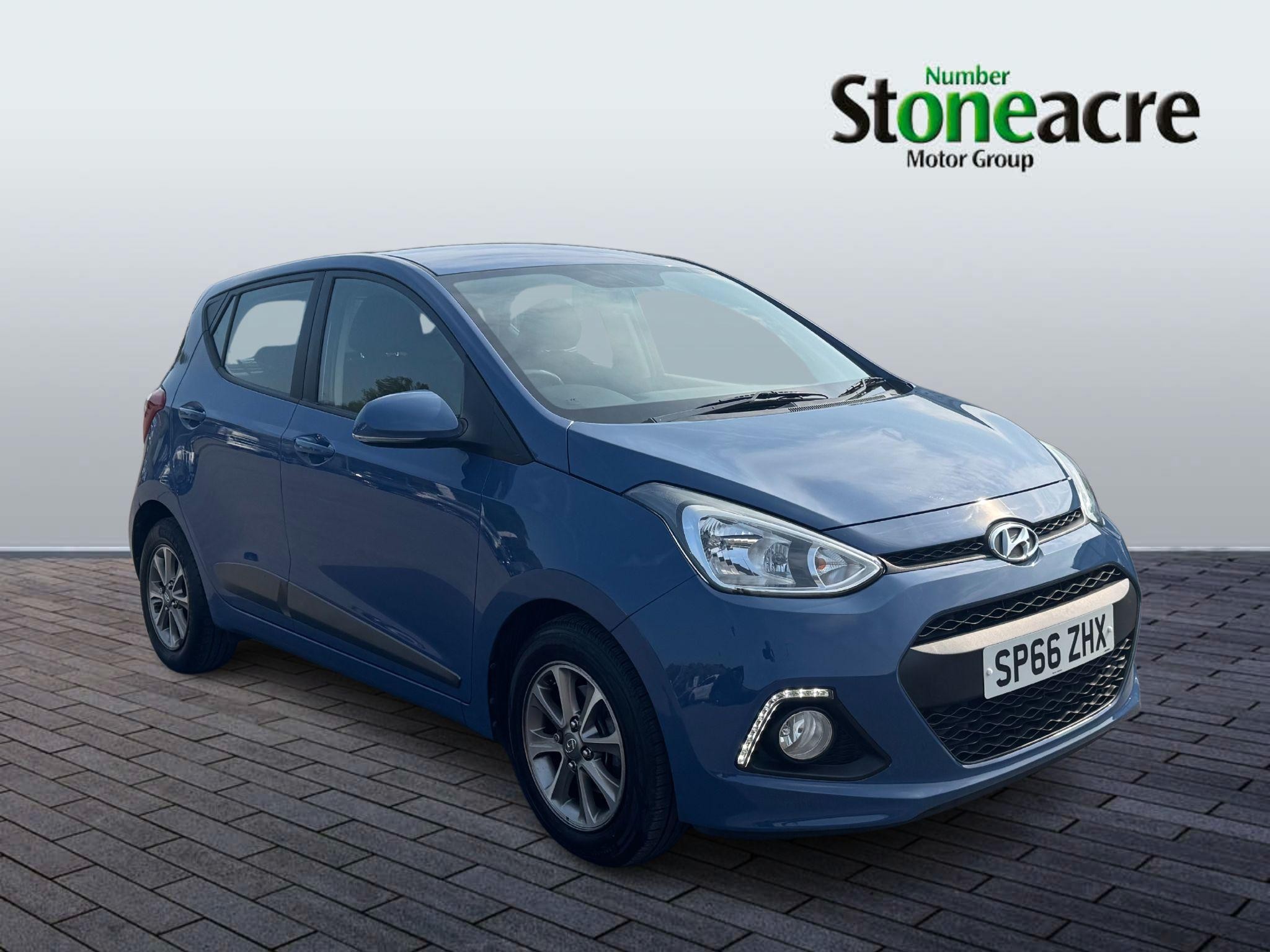 Main listing image - Hyundai i10