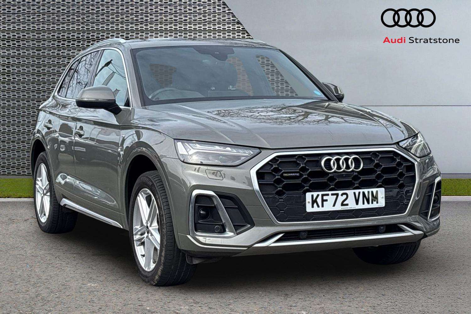 Main listing image - Audi Q5