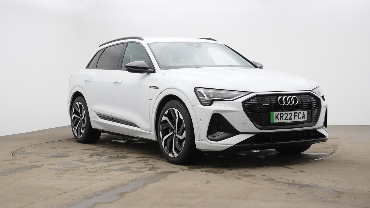 Main listing image - Audi e-tron