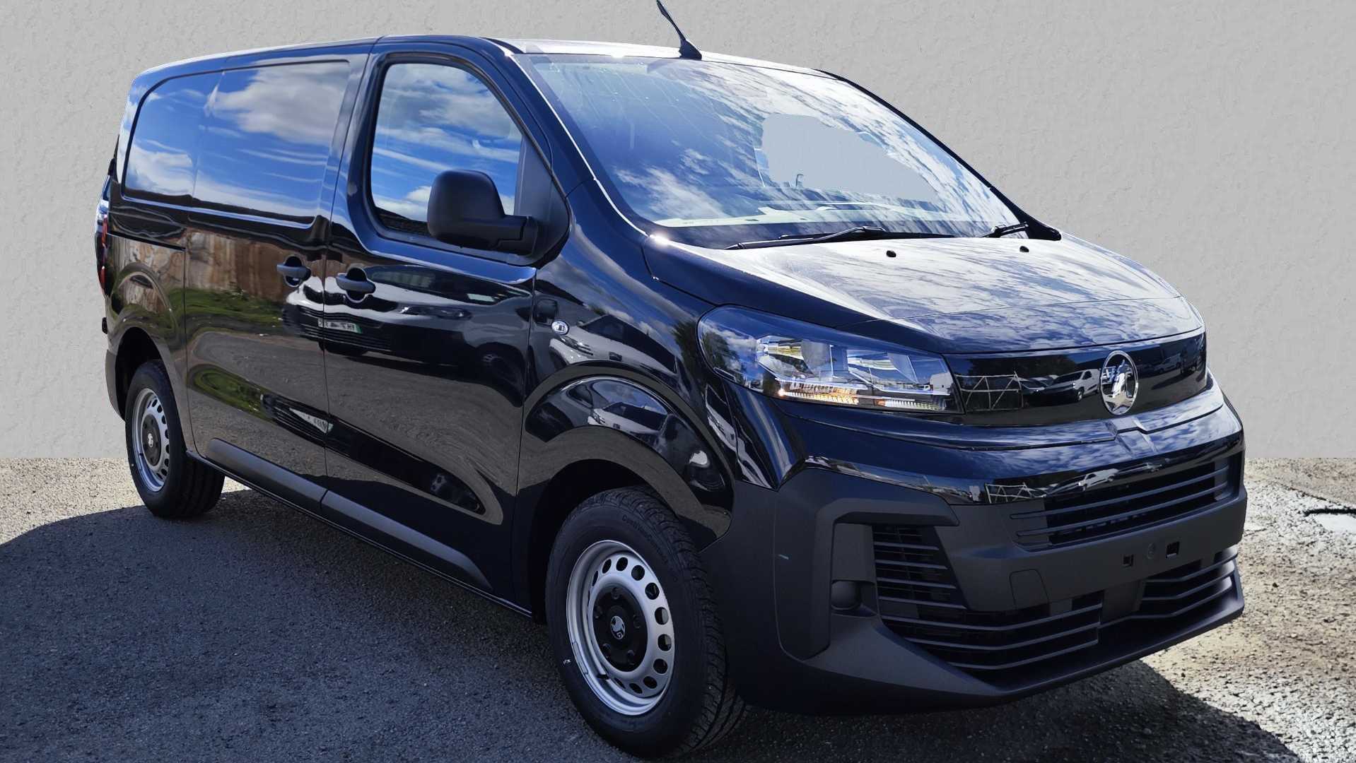 Main listing image - Vauxhall Vivaro