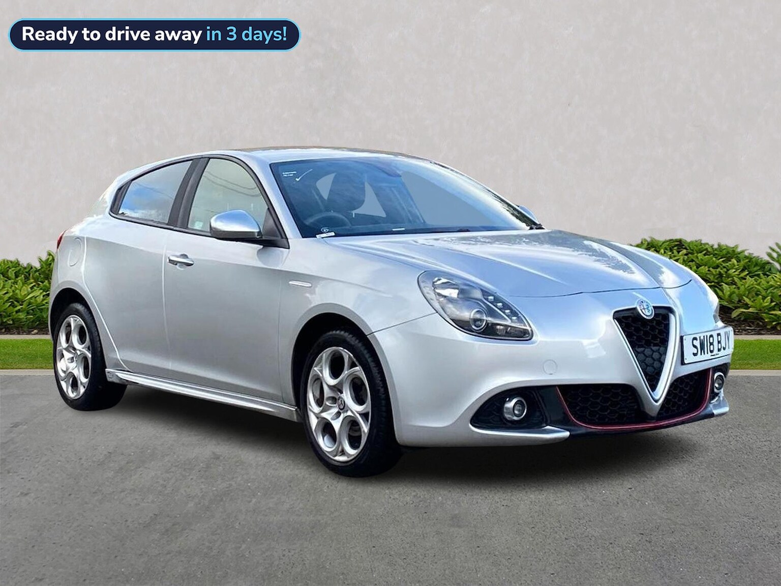 Main listing image - Alfa Romeo Giulietta