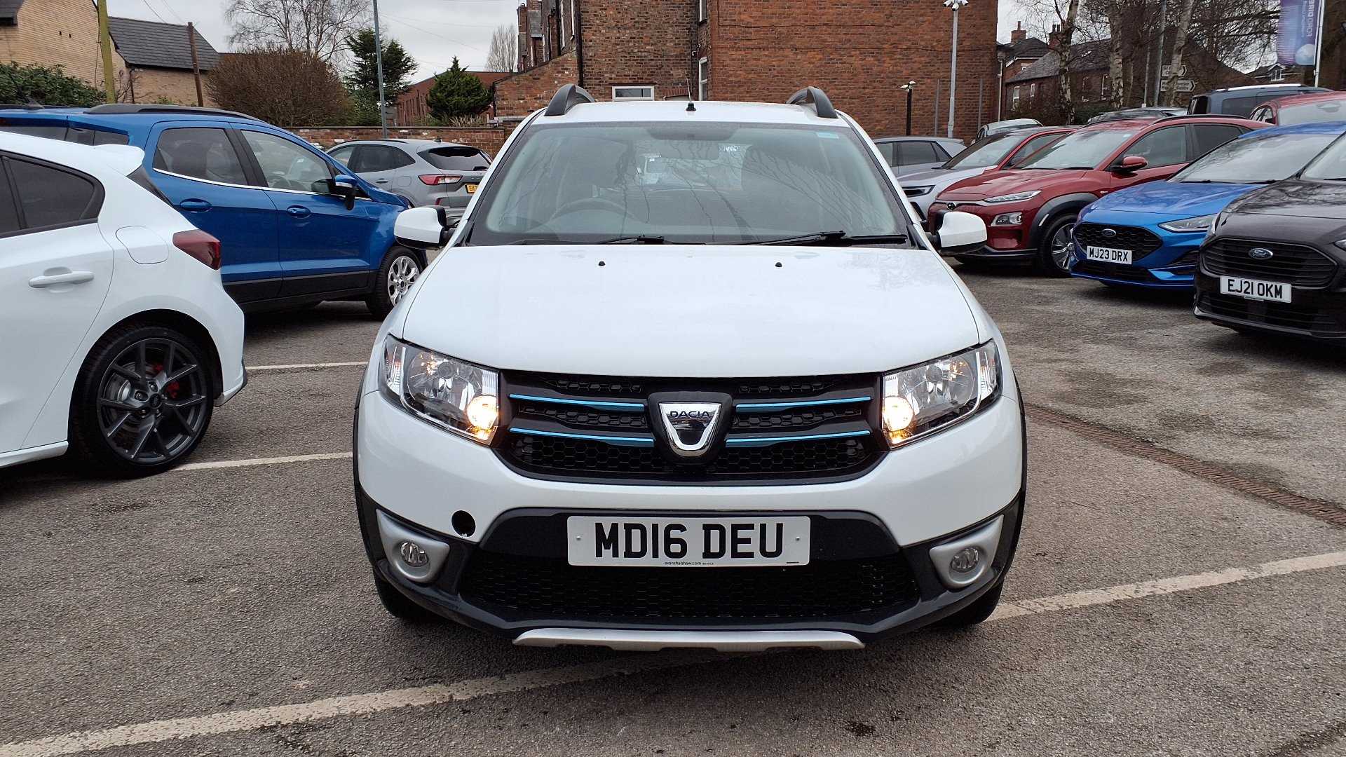 Main listing image - Dacia Sandero Stepway