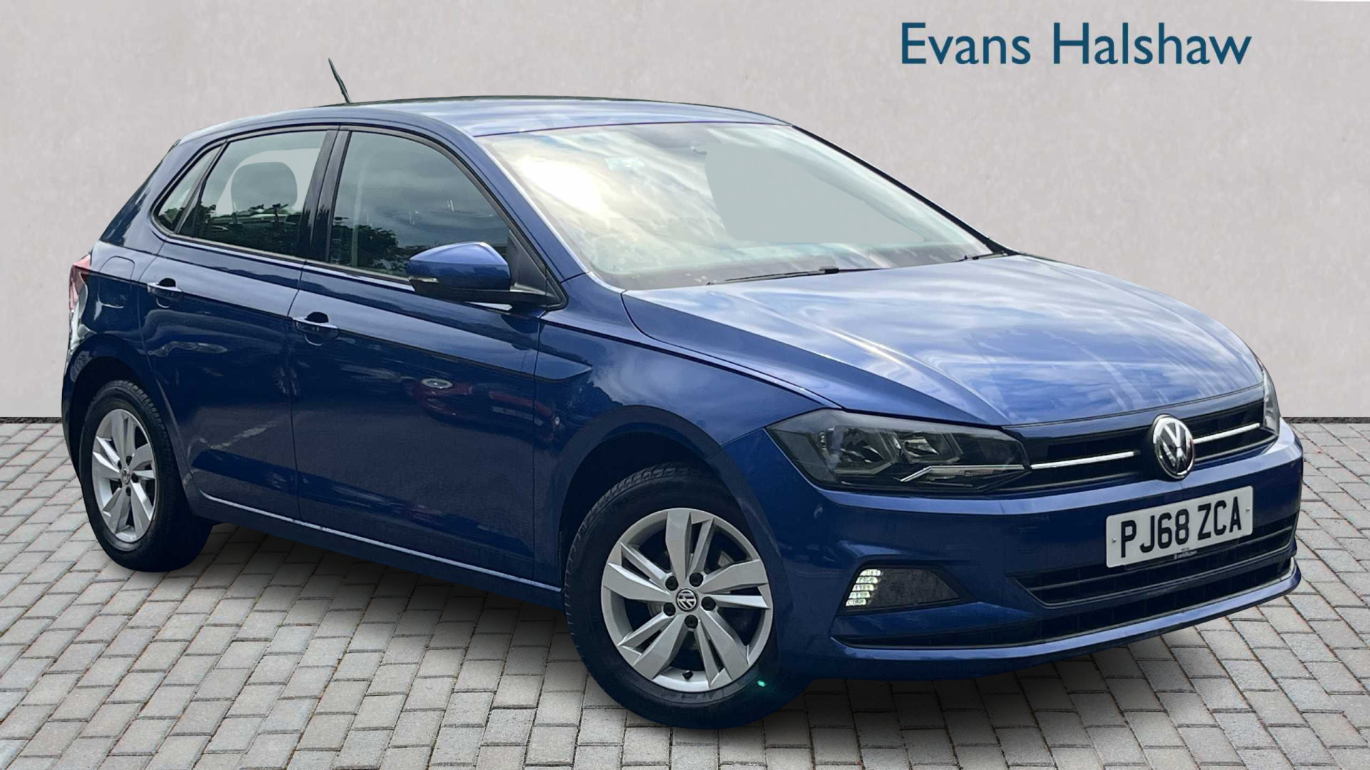Main listing image - Volkswagen Polo