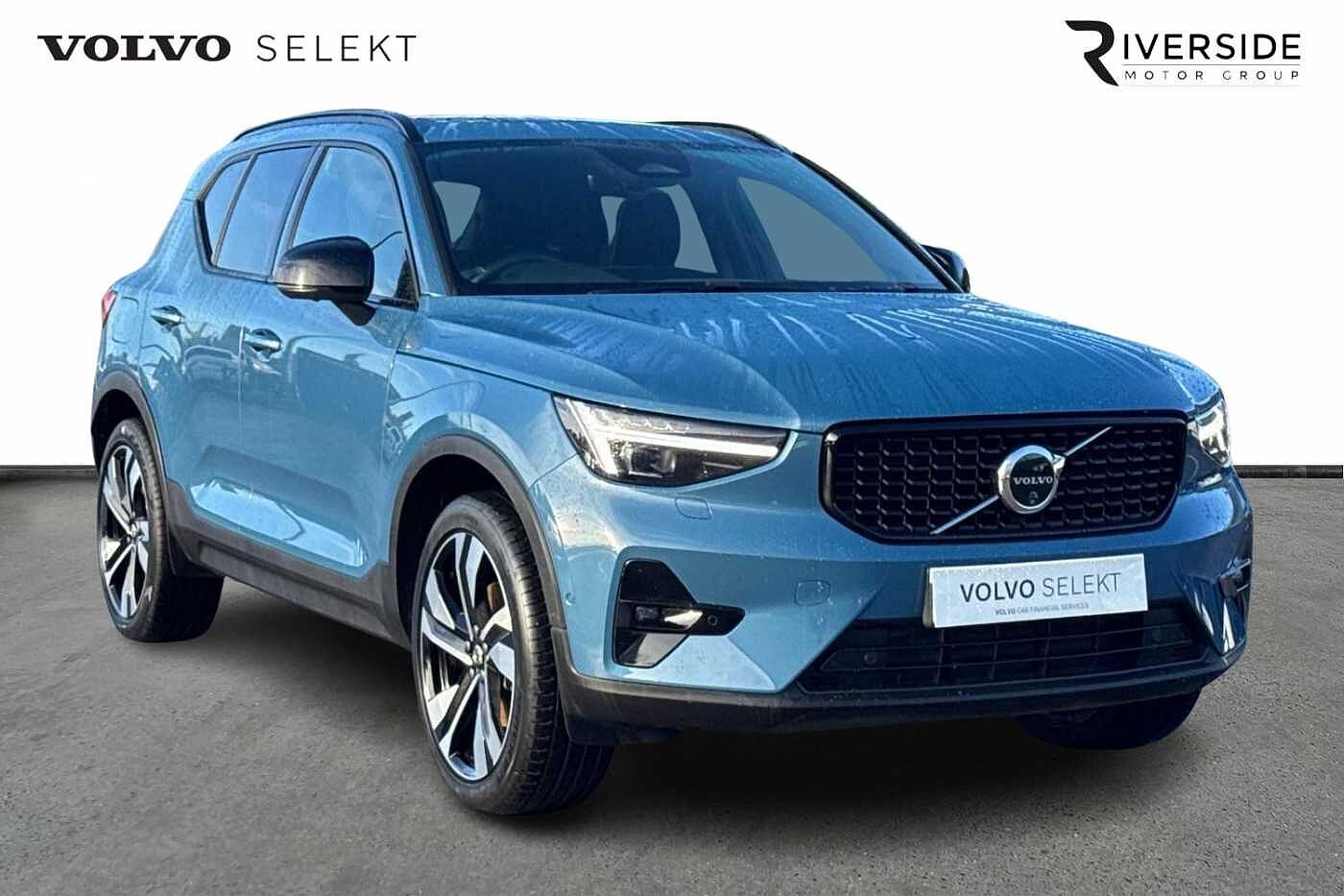 Main listing image - Volvo XC40