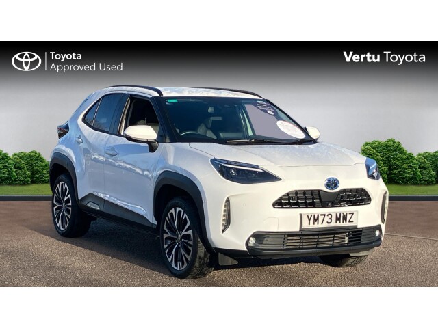 Main listing image - Toyota Yaris Cross