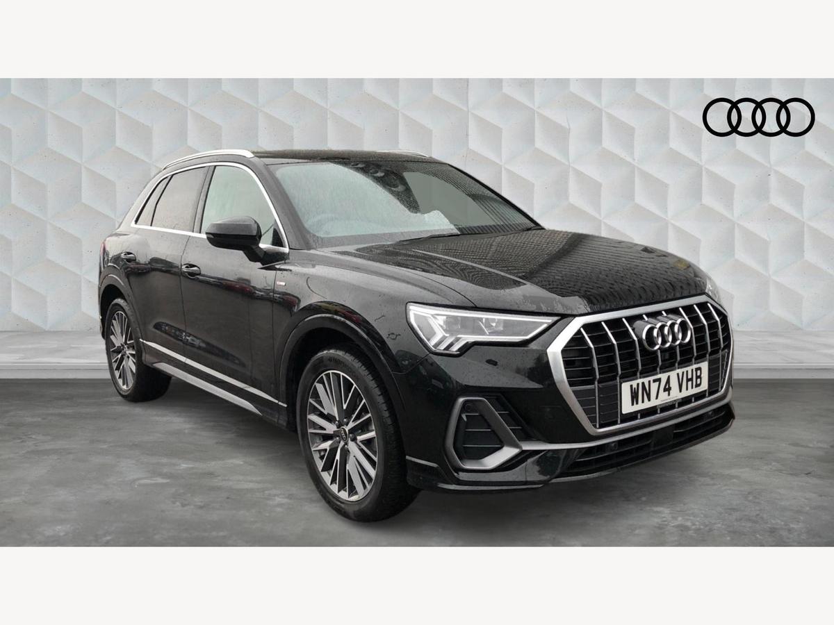 Main listing image - Audi Q3